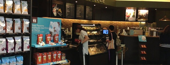 Starbucks is one of 荻窪(Ogikubo).
