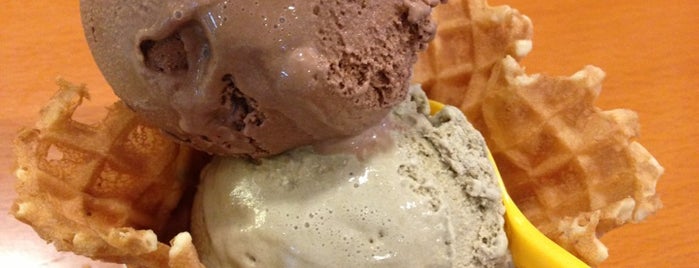 Cold Stone Creamery is one of Shanghai Eats.