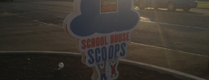 School House Scoops is one of Tempat yang Disukai Rick.