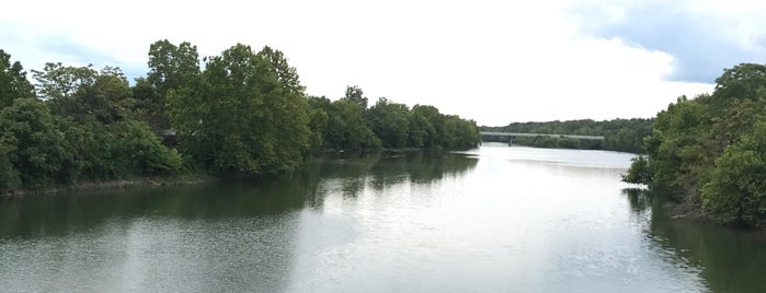 White River is one of Orte, die Rew gefallen.
