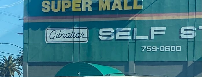 Slauson Super Mall is one of Out of towners.