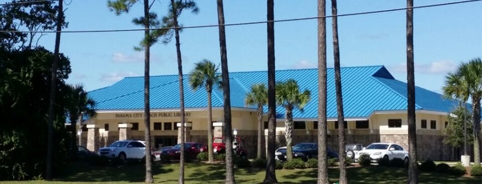 Panama City Beach Public Library is one of สถานที่ที่ Amanda ถูกใจ.