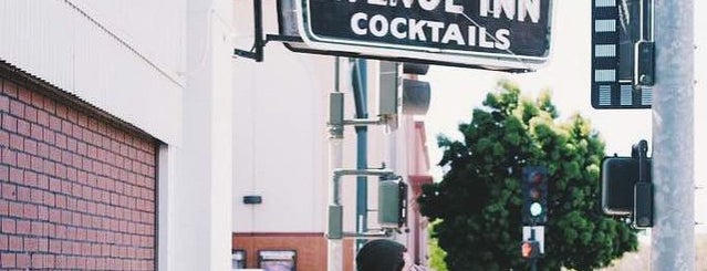 avenue inn is one of Neon/Signs N. California.