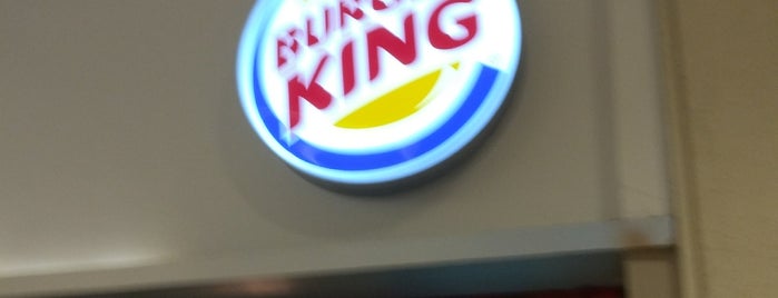Burger King is one of Locais curtidos por Dani.