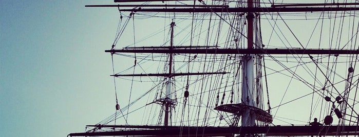 Cutty Sark is one of 1000 Things To Do in London (pt 1).