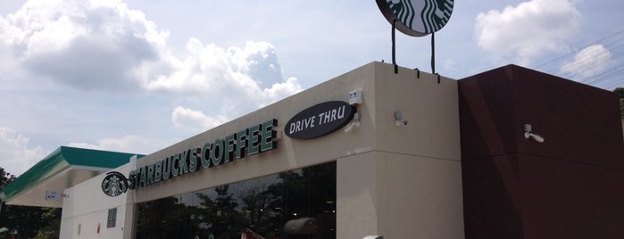Starbucks is one of Tempat yang Disukai Dave.