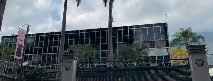 Colegio San Ignacio de Loyola is one of Mis sitios visitados.