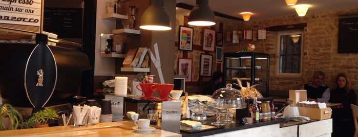 Café Bretelles is one of Europe specialty coffee shops & roasteries.