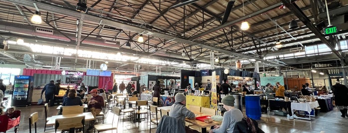 Artisan Marketplace (The AMP at 16 Tech) is one of Lieux qui ont plu à Jared.