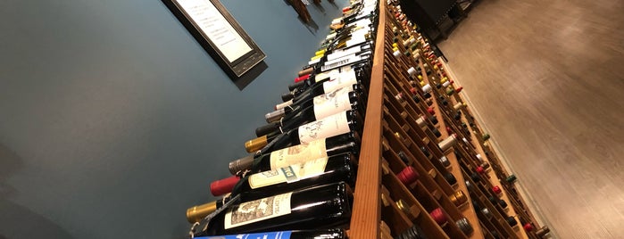 The Wine Market is one of Rewさんのお気に入りスポット.