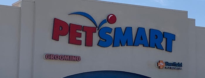 PetSmart is one of KJ 님이 좋아한 장소.