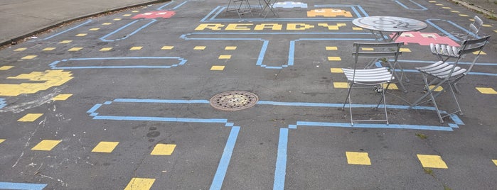 Pac-Man Parklet is one of SEATTLE.
