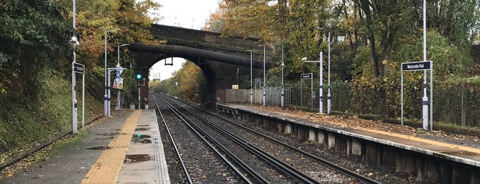 Westcombe Park Railway Station (WCB) is one of Vivi.