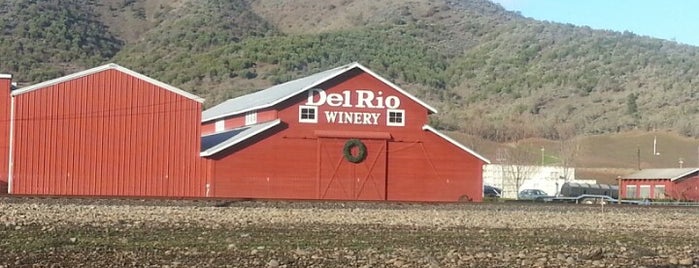Del Rio Vineyards is one of Famously Good.