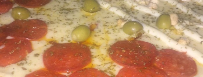 Calabria Pizzas is one of Pizzaiolo.