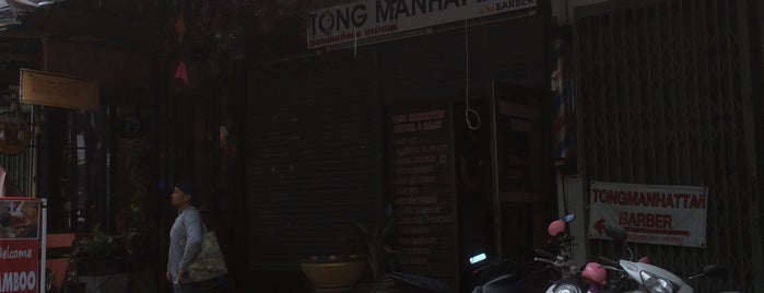 Tong Manhattan Barber is one of Common.