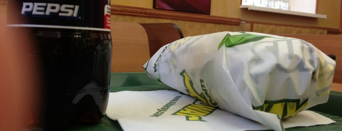 SUBWAY is one of ♡♥♡.