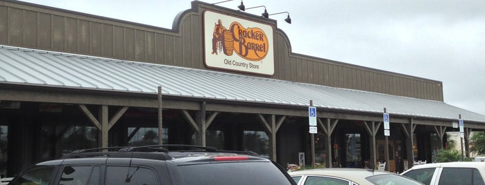 Cracker Barrel Old Country Store is one of Restaurants.