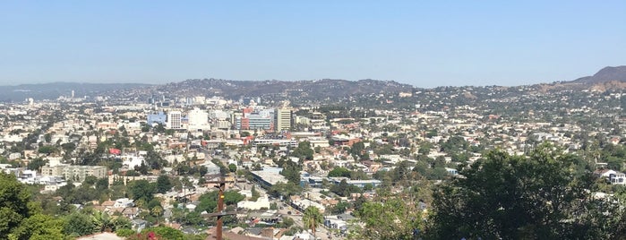 Overlooking LA is one of Fresh’s Liked Places.
