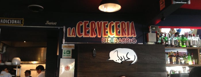La Cervecería de Barrio is one of La Nourriture et le Divertissement.