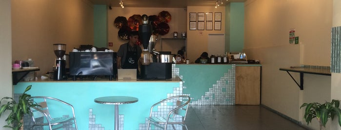 Café Galeno is one of สถานที่ที่ Omar ถูกใจ.