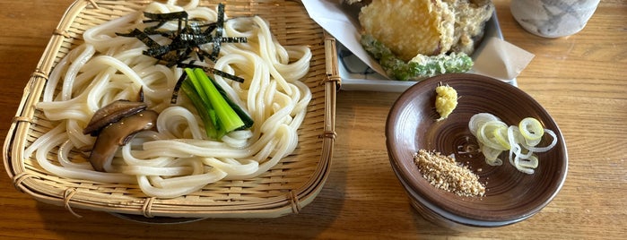 本舗 丹次亭 is one of うどん.