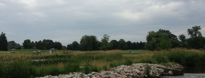 Fox Bend Golf Club is one of Lieux qui ont plu à Karlton.