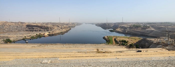 Aswan High Dam is one of Places to visit.