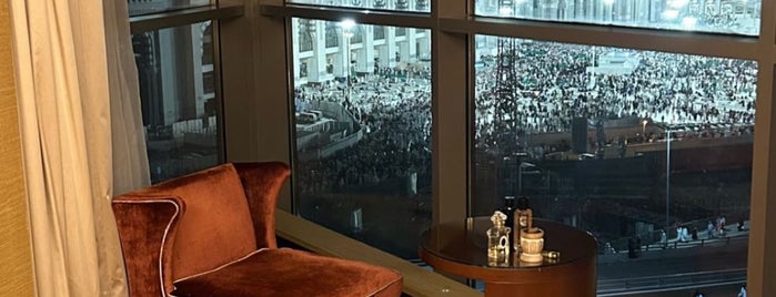 Makkah Marriott Hotel is one of Lugares favoritos de Haitham.