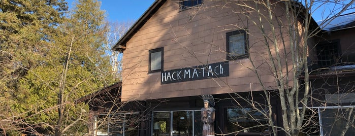 Hack-Ma-Tack Inn & Restaurant is one of Michigan with JetSetCD.