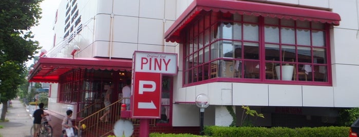 PINY 片瀬山本店 is one of 境川ポタ♪.