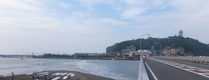 片瀬東浜海水浴場 is one of 江の島〜鎌倉〜葉山ポタ♪.