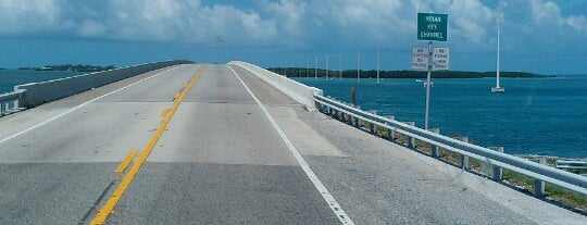 Islamorada Bridge is one of Susana : понравившиеся места.