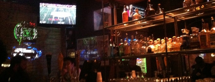 Boardwalk 11 Karaoke Bar is one of LA Best Happy Hours.