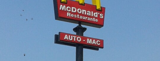 McDonald's is one of Orte, die Ceider Jose gefallen.