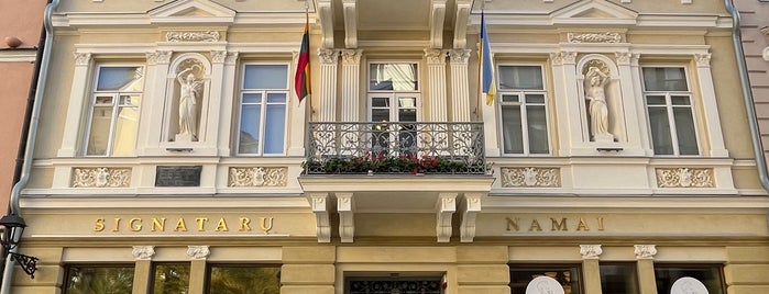 Signatarų namai | House of Signatories is one of vili vilnius.
