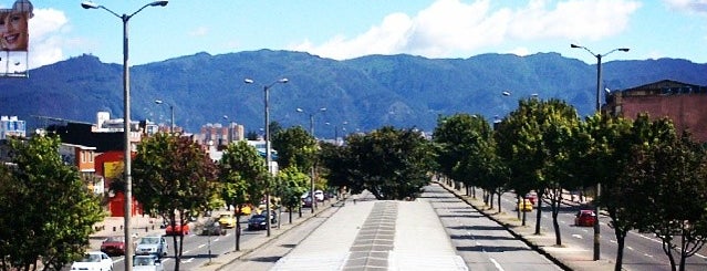 TransMilenio: Avenida Cali is one of Estaciones de TransMilenio.
