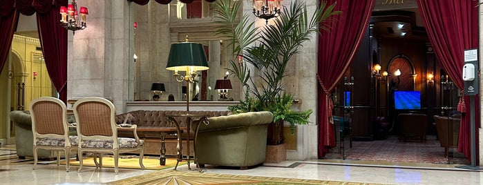 Hotel Avenida Palace is one of Lisbon city guide.