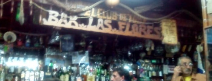 Bar Las Flores is one of Locais salvos de DadOnTheScene.