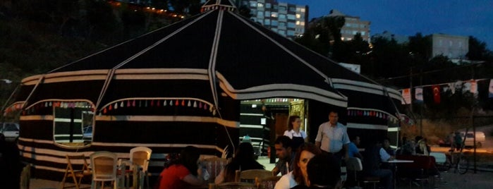 Engelliler Derneği Çadır Cafe is one of Tempat yang Disukai Serkan.