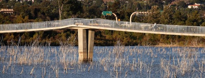 The David Kreitzer Lake Hodges Bike/Ped Bridge is one of 2011 Orchid Awardees.