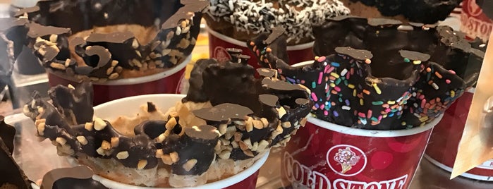 Cold Stone Creamery is one of The 15 Best Ice Cream Parlors in Queens.