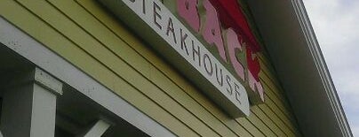 Outback Steakhouse is one of สถานที่ที่บันทึกไว้ของ David.