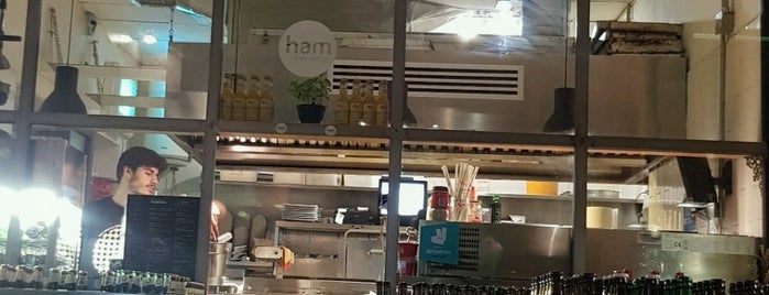 Ham Holy Burger is one of Nami'nin Kaydettiği Mekanlar.
