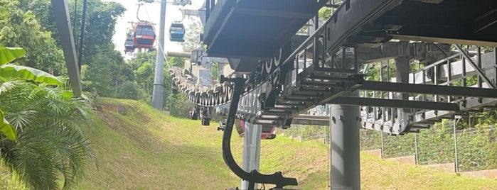 Singapore Cable Car is one of Micheenli Guide: Experiential Dining in Singapore.