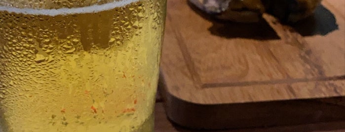 Casa 5 Pub is one of Manaus Beer.