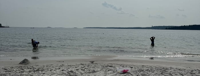 Pemaquid Beach is one of Maine.