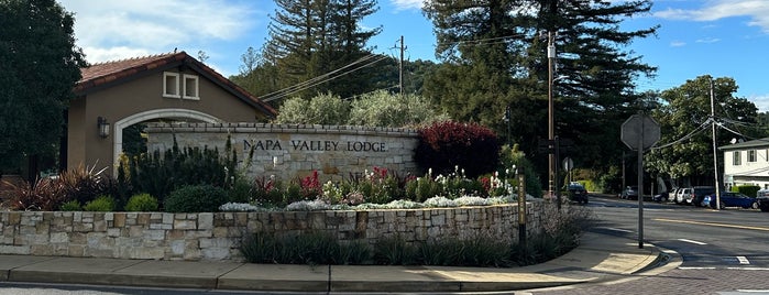 Napa Valley Lodge is one of NAPA E SONOMA.