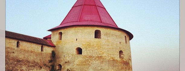 Oreshek Fortress is one of Питер.