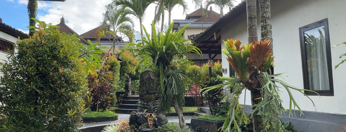 Loka Pala Villa is one of Tempat yang Disukai Helene.